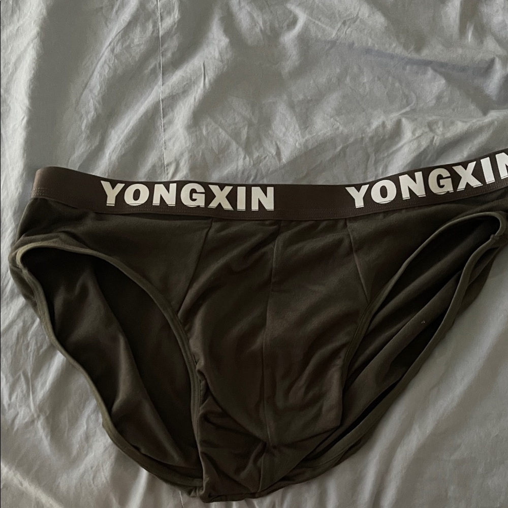 YONGXIN Black Briefs